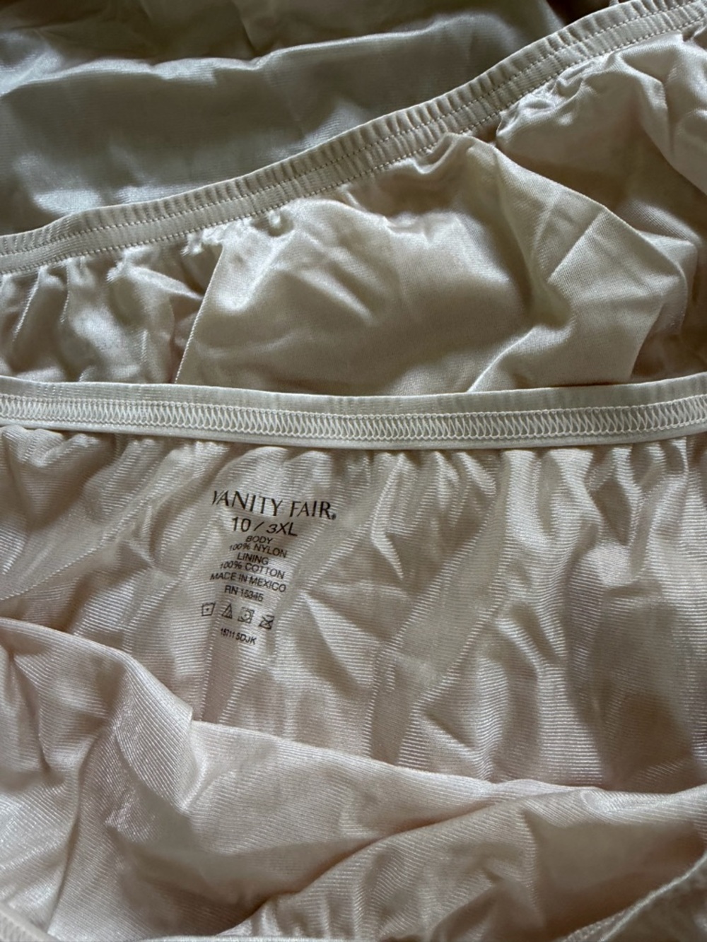 Vanity Fair set of 3 womens Nylon Brief Perfectly Yours
Panty. Size 10/3XL new - Picture 3 of 3